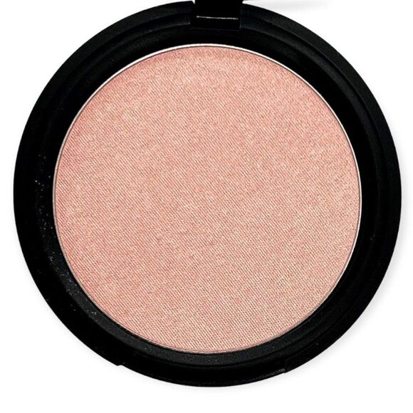 Highlighter, Crushed Pearl: Vegan Silky Powder Radiant/Shimmer/Dramatic Finish - Picture 3 of 4